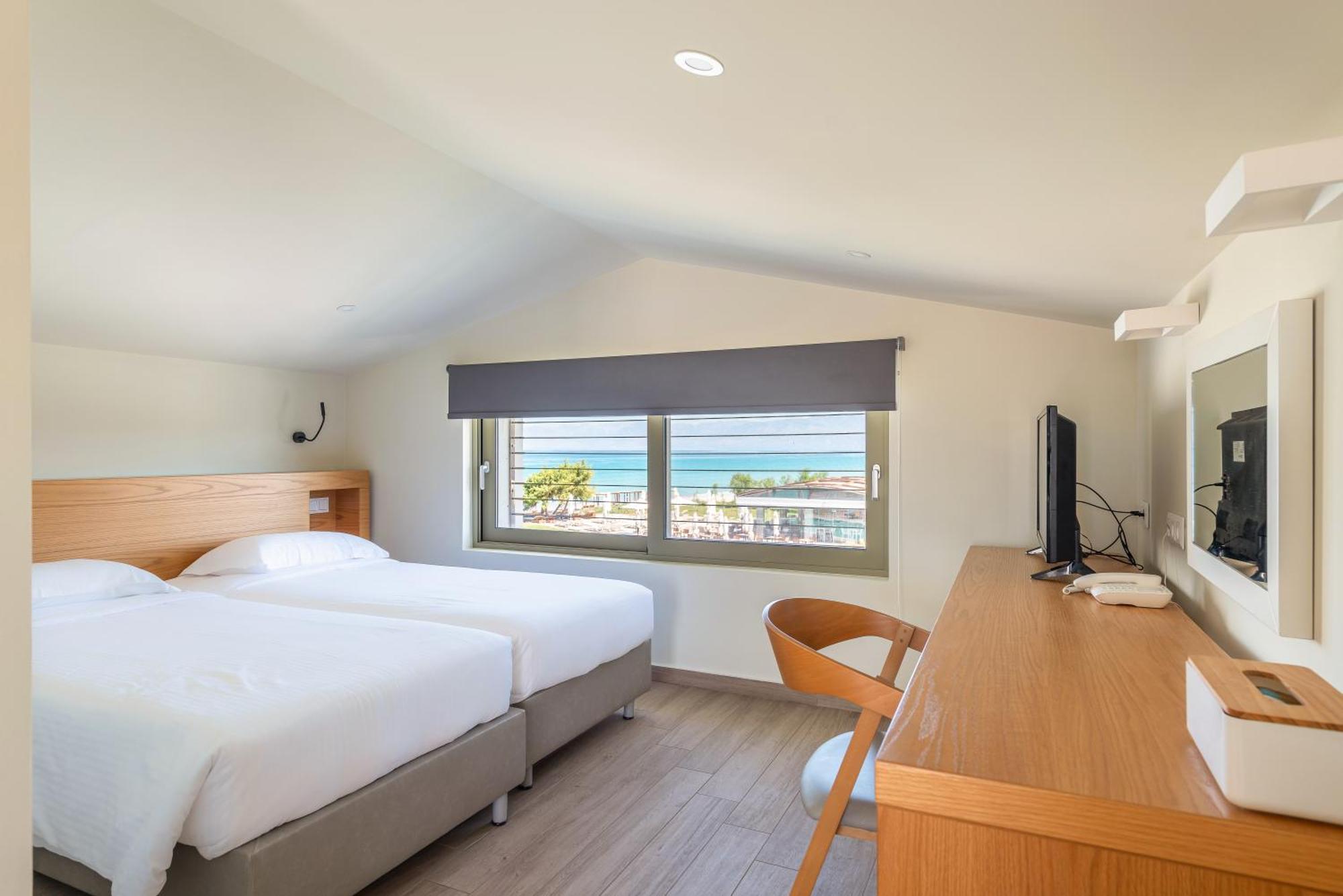 Thalassa Suites Almiros Beach Exterior foto